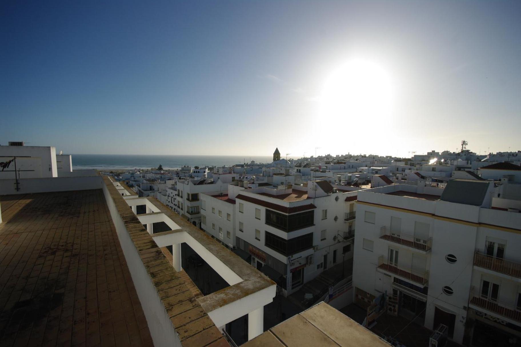 Apartament Atico Centro Conil Conil De La Frontera Zewnętrze zdjęcie
