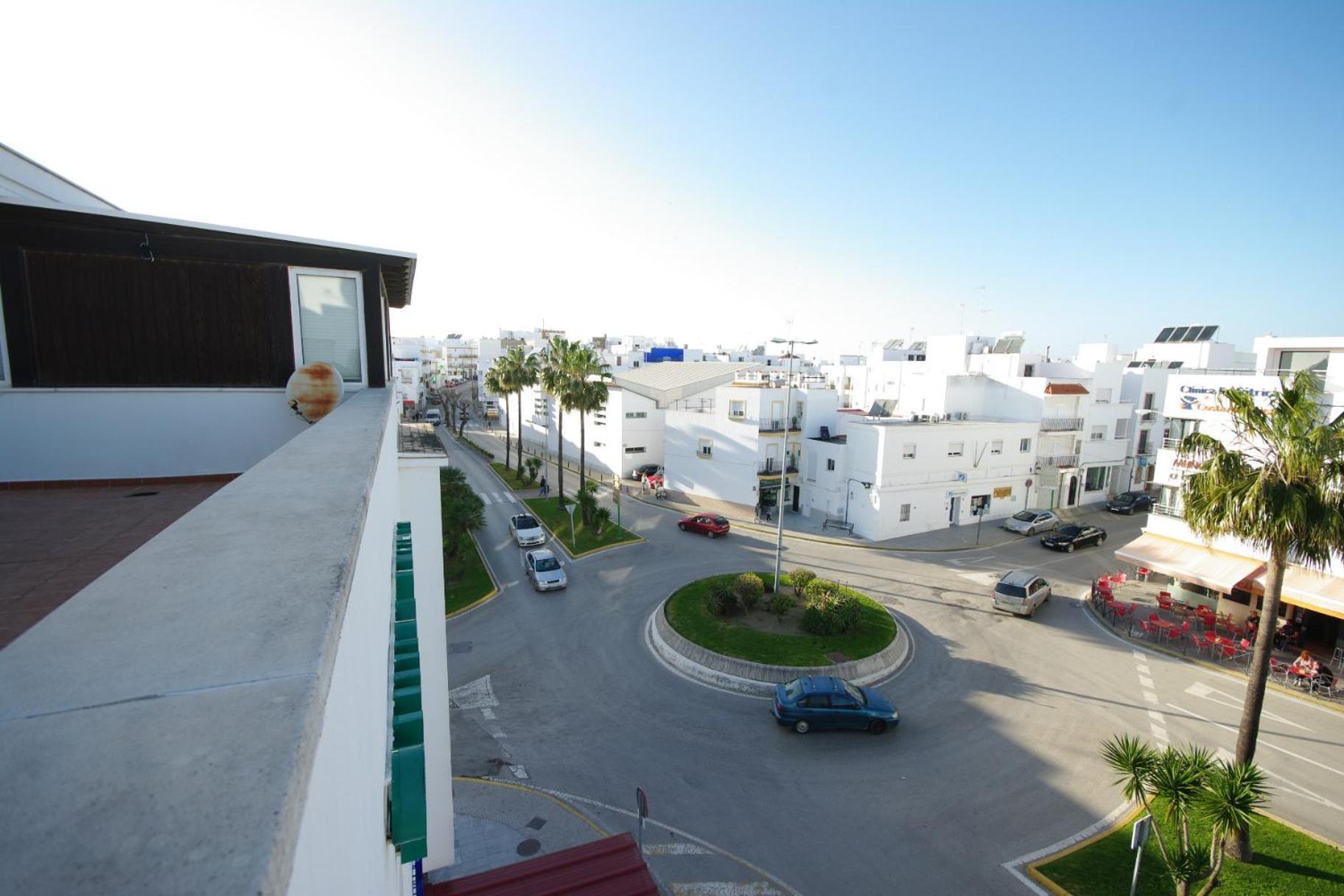 Apartament Atico Centro Conil Conil De La Frontera Zewnętrze zdjęcie